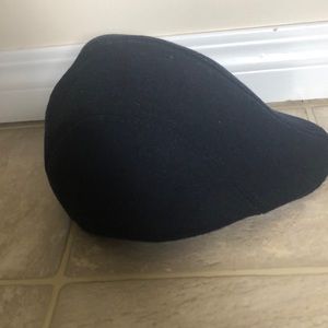 Selling hat